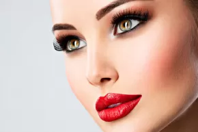 Acido Hialurónico en el contorno de los ojos